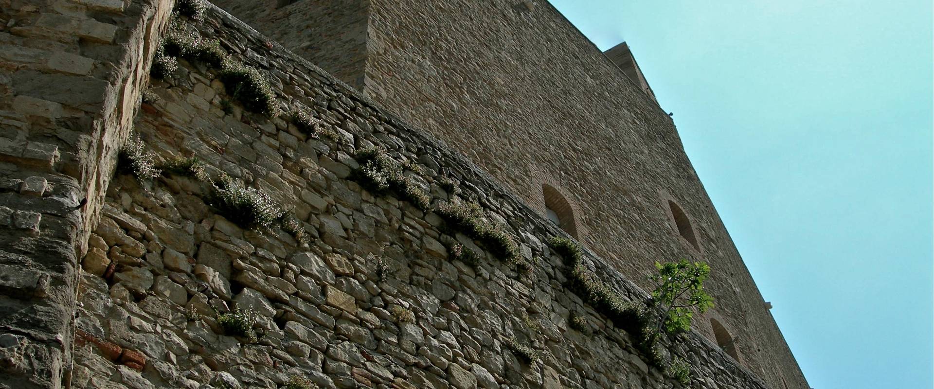 Mura e Torrione della Rocca photo by Caba2011